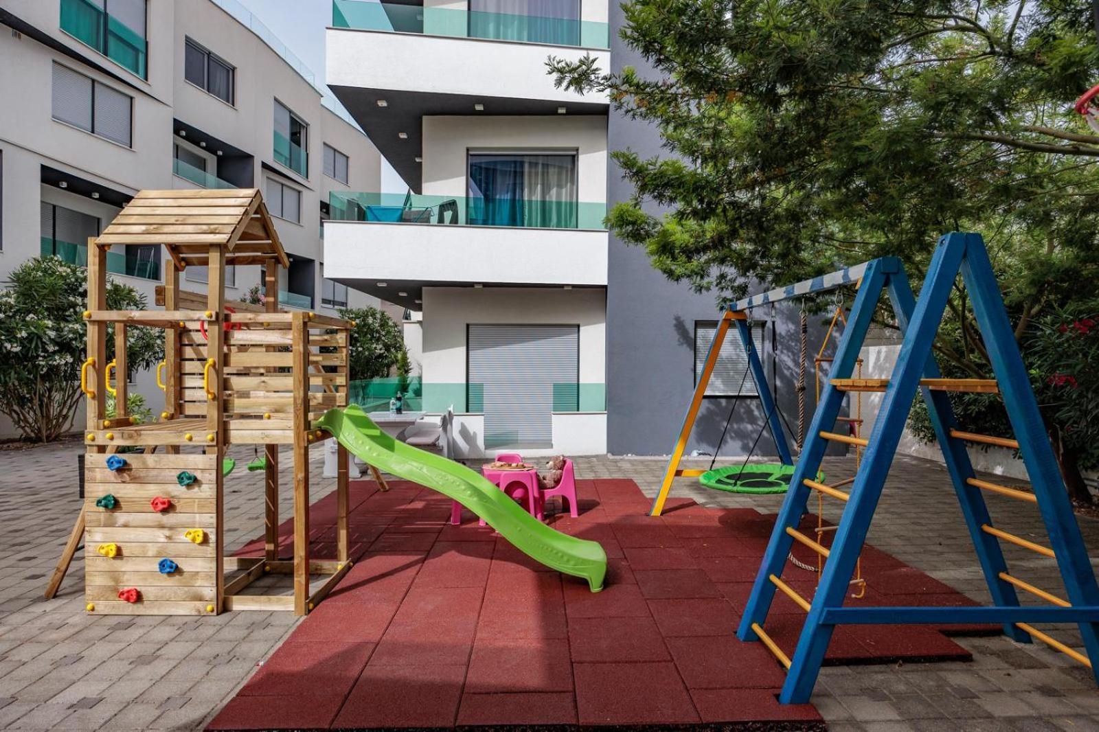 Boutique Residence Cosmopolis 1 Bibinje Bagian luar foto