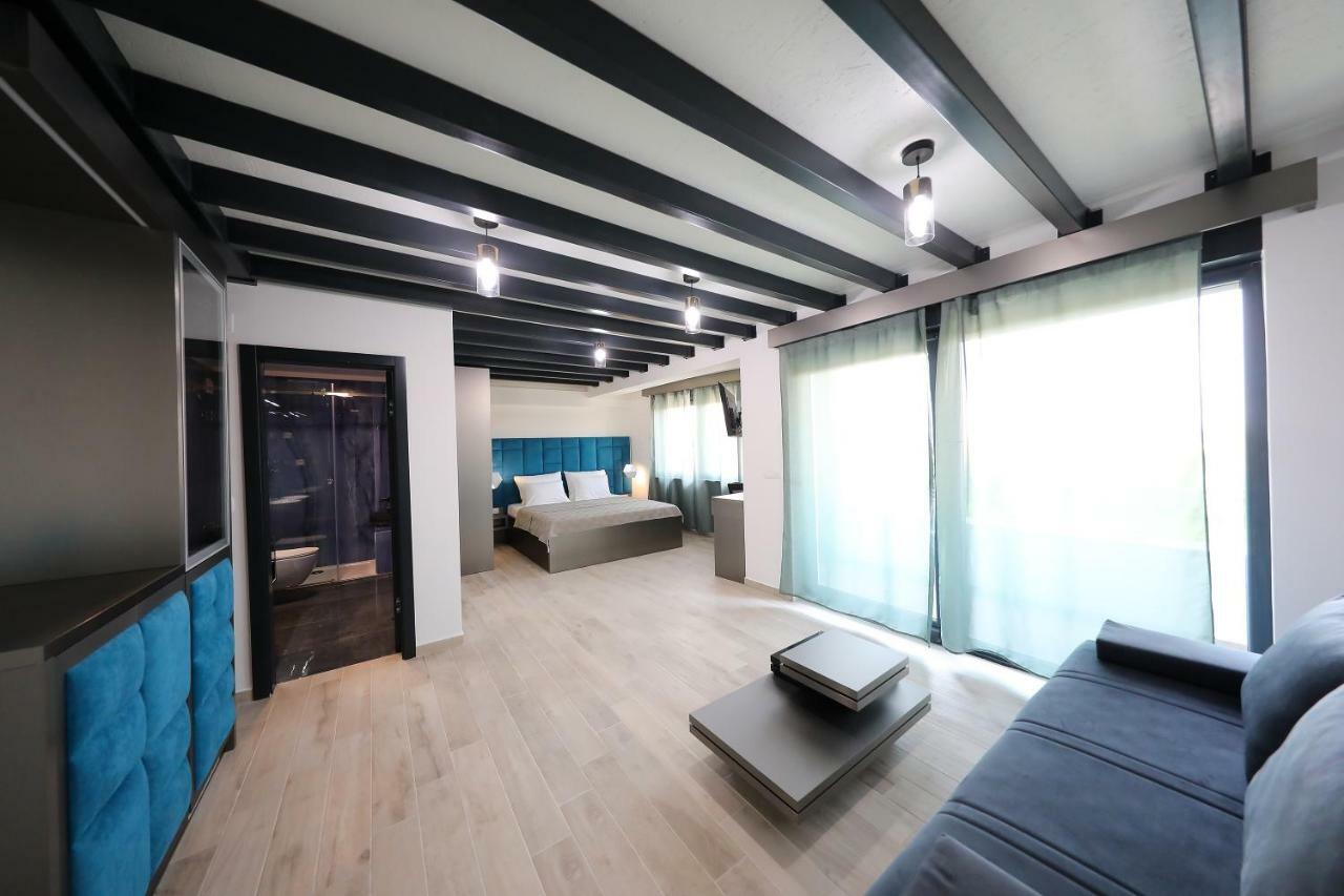 Boutique Residence Cosmopolis 1 Bibinje Bagian luar foto