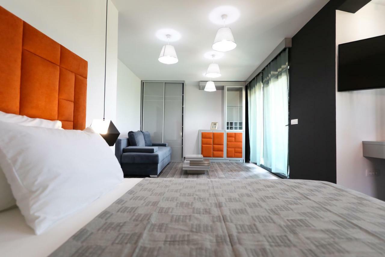 Boutique Residence Cosmopolis 1 Bibinje Bagian luar foto